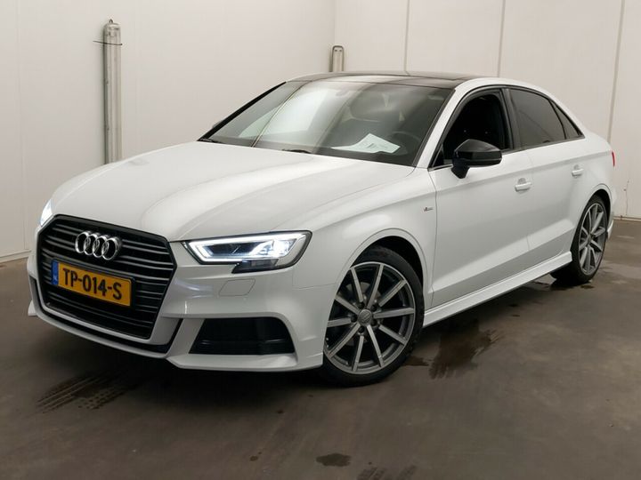 AUDI A3 2018 wauzzz8v5j1081104