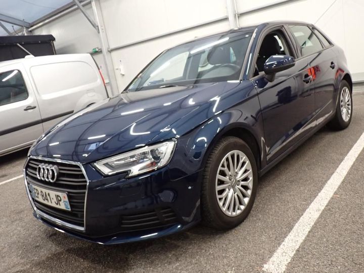 AUDI A3 SPORTBACK 2017 wauzzz8v5ja016768