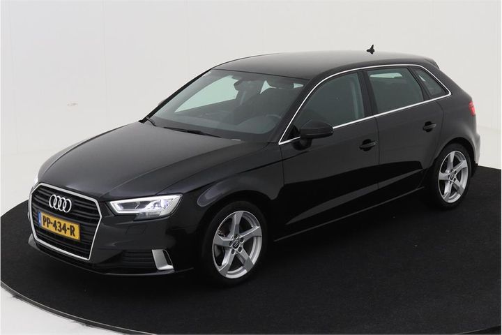 AUDI A3 SPORTBACK 2017 wauzzz8v5ja019993