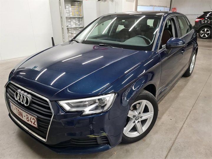 AUDI A3 SPORTBACK 2017 wauzzz8v5ja038480