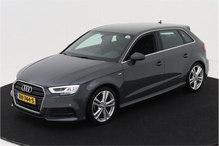 AUDI A3 SPORTBACK 2017 wauzzz8v5ja061080