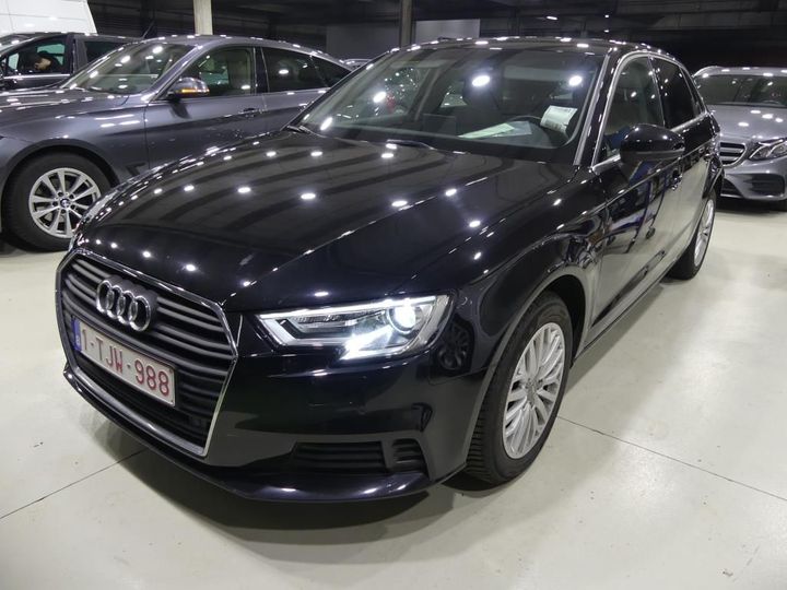 AUDI A3 SPORTBACK 2017 wauzzz8v5ja064321