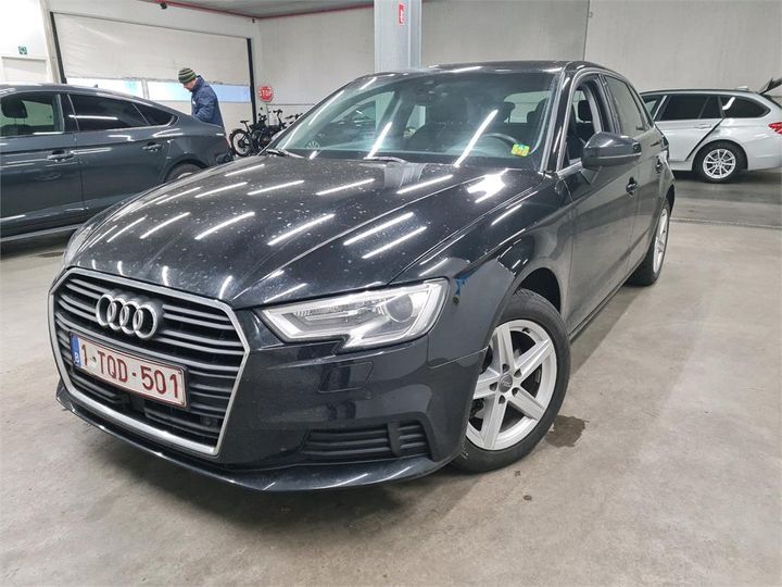 AUDI A3 SPORTBACK 2018 wauzzz8v5ja072144