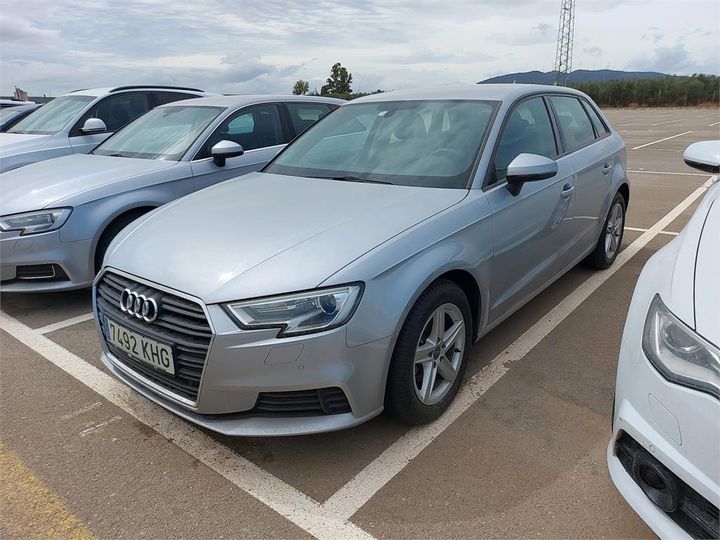 AUDI A3 2018 wauzzz8v5ja076033