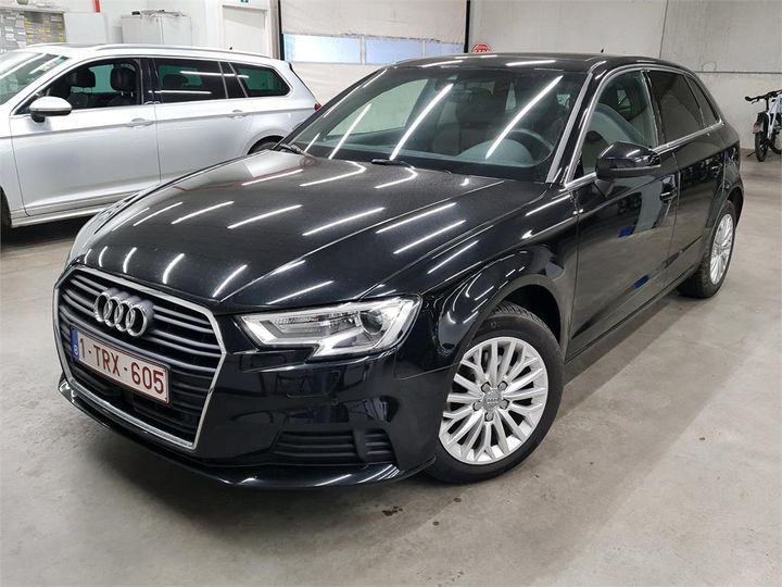 AUDI A3 SPORTBACK 2018 wauzzz8v5ja082348