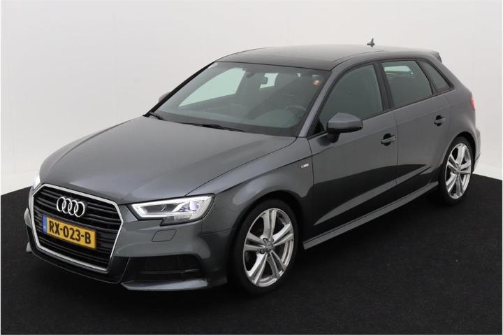 AUDI A3 SPORTBACK 2018 wauzzz8v5ja083371