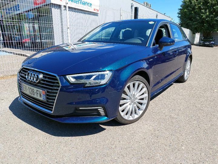 AUDI A3 SPORTBACK 2018 wauzzz8v5ja092328