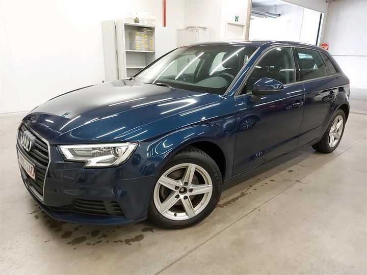 AUDI A3 SPORTBACK 2018 wauzzz8v5ja095990