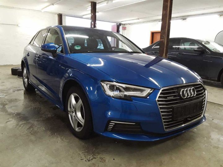 AUDI A3 1.4 TFSI E-TRON 2018 wauzzz8v5ja120614