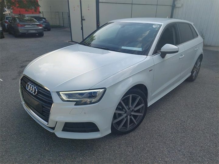 AUDI A3 SPORTBACK 2018 wauzzz8v5ja122170