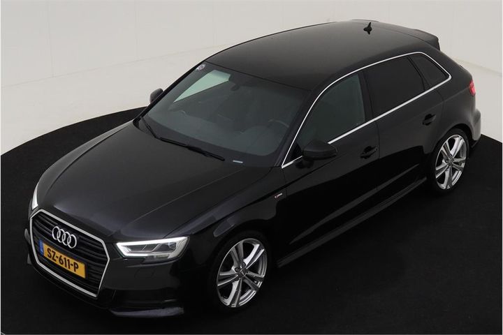 AUDI A3 SPORTBACK 2018 wauzzz8v5ja126297