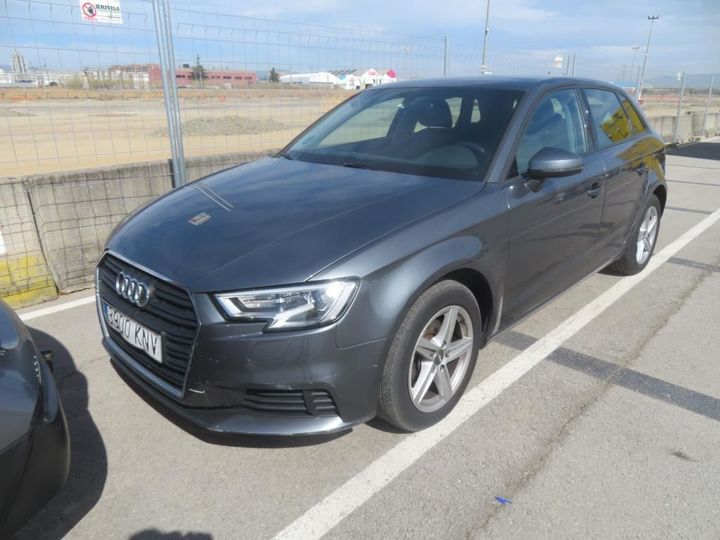 AUDI A3 2018 wauzzz8v5ja131483