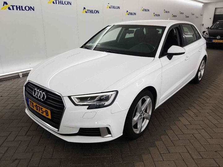 AUDI A3 SPORTBACK 2018 wauzzz8v5ja147232