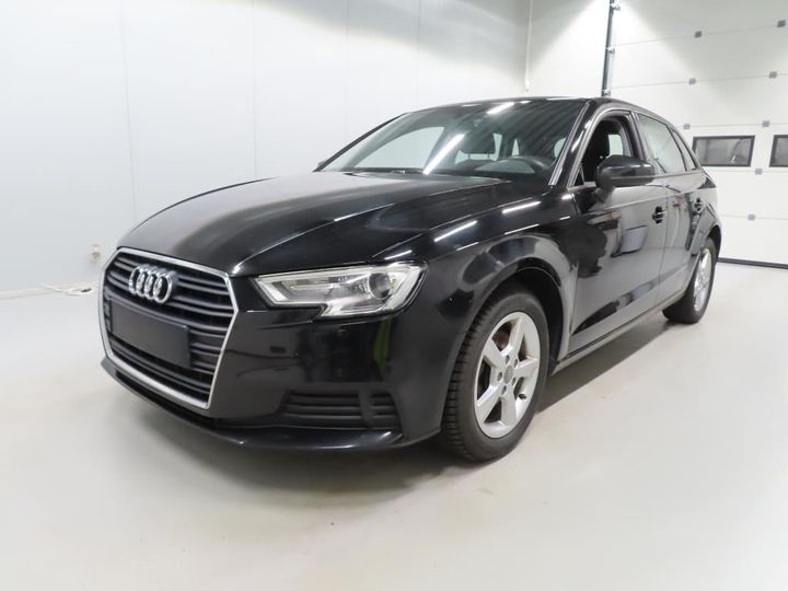 AUDI A3 2018 wauzzz8v5ka031918