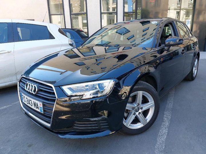 AUDI A3 SPORTBACK 2018 wauzzz8v5ka037878