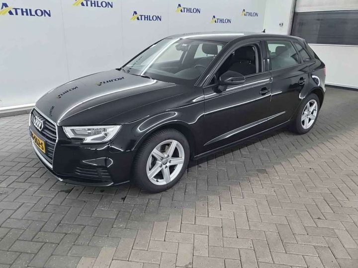 AUDI A3 SPORTBACK 2019 wauzzz8v5ka041607