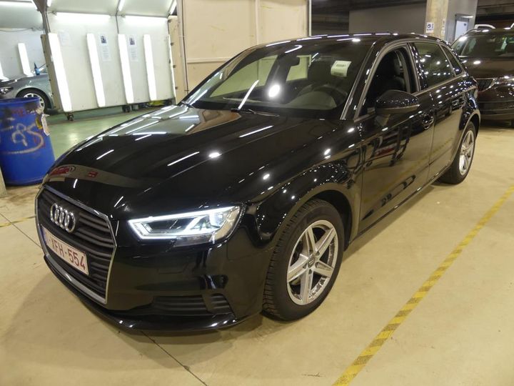 AUDI A3 SPORTBACK 2019 wauzzz8v5ka123868