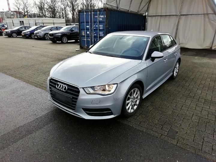 AUDI A3 SPORTBACK 2015 wauzzz8v6fa126171