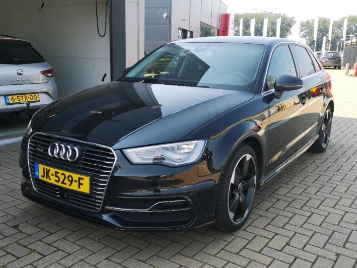 AUDI A3 SPORTBACK 2015 wauzzz8v6fa168792