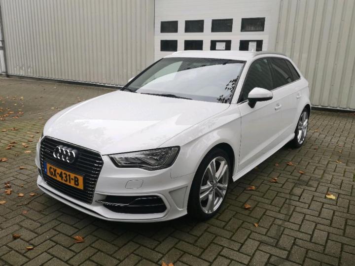 AUDI A3 SPORTBACK 2015 wauzzz8v6ga023625