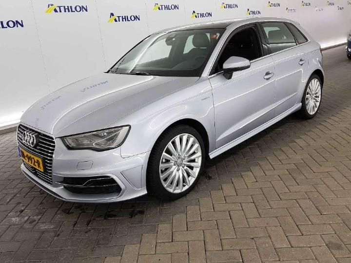 AUDI A3 SPORTBACK 2015 wauzzz8v6ga043051