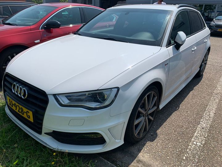 AUDI A3 SPORTBACK 2016 wauzzz8v6ga099460