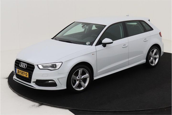 AUDI A3 SPORTBACK 2016 wauzzz8v6ga166235