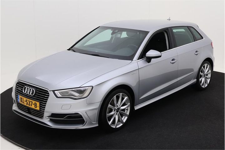 AUDI A3 SPORTBACK 2016 wauzzz8v6ga177526