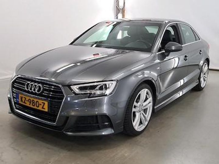 AUDI A3 LIMOUSINE 2017 wauzzz8v6h1005904