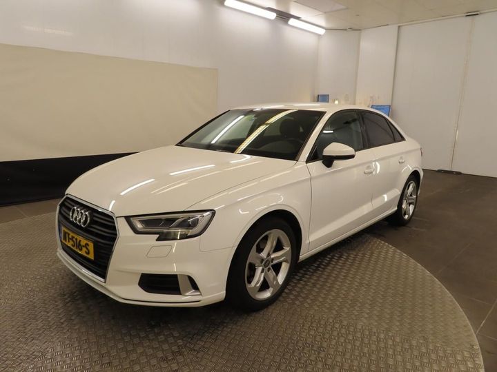 AUDI A3 LIMOUSINE 2017 wauzzz8v6h1066198