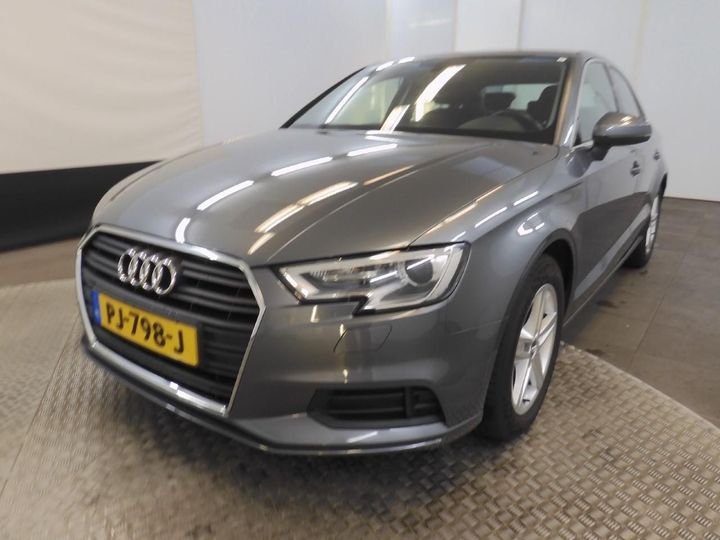 AUDI A3 LIMOUSINE 2017 wauzzz8v6h1077346