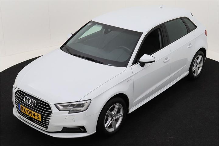 AUDI A3 SPORTBACK 2016 wauzzz8v6ha046601