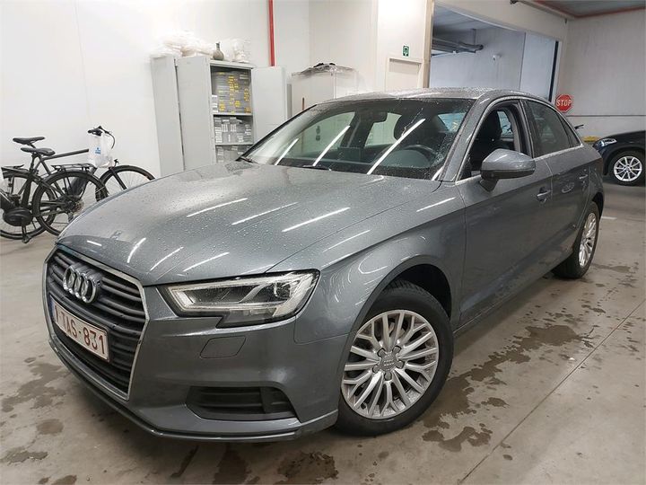 AUDI A3 BERLINE 2017 wauzzz8v6j1017699