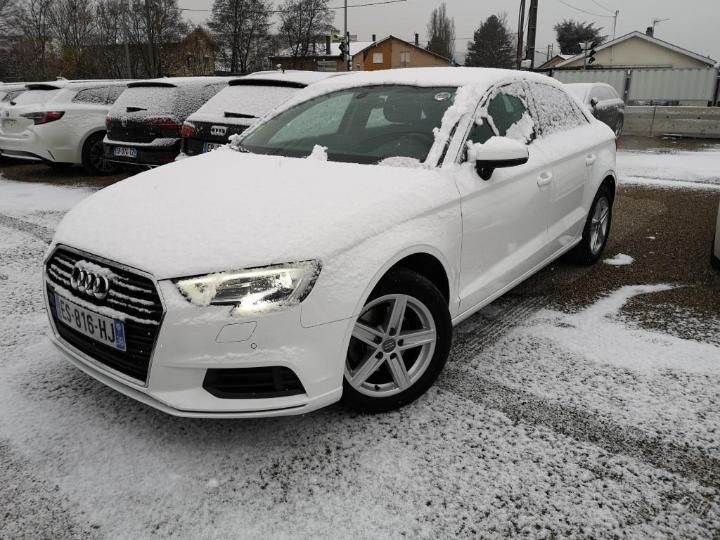 AUDI A3 BERLINE 2017 wauzzz8v6j1033806