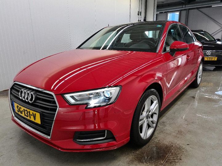 AUDI A3 SALOON 2018 wauzzz8v6j1058897