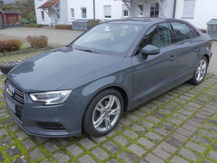 AUDI A3 2018 wauzzz8v6j1066630