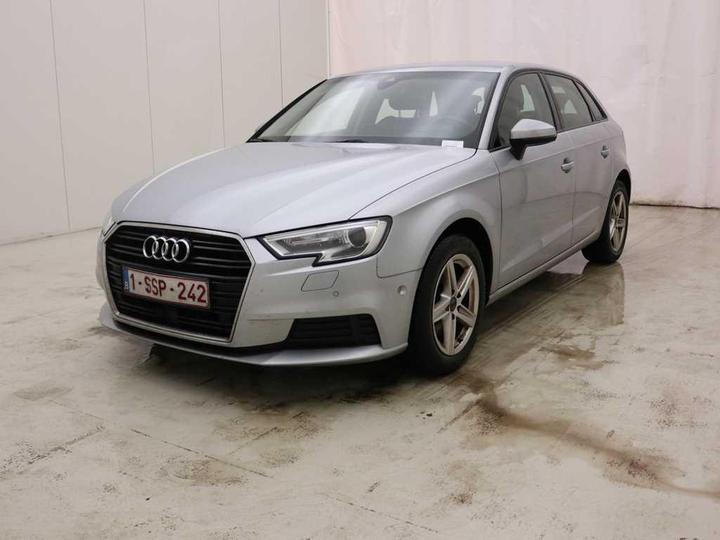 AUDI A3 2017 wauzzz8v6ja007013