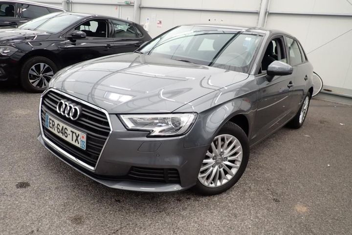 AUDI A3 SPORTBACK 2017 wauzzz8v6ja048970