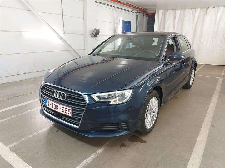 AUDI A3 SPORTBACK 2018 wauzzz8v6ja074629