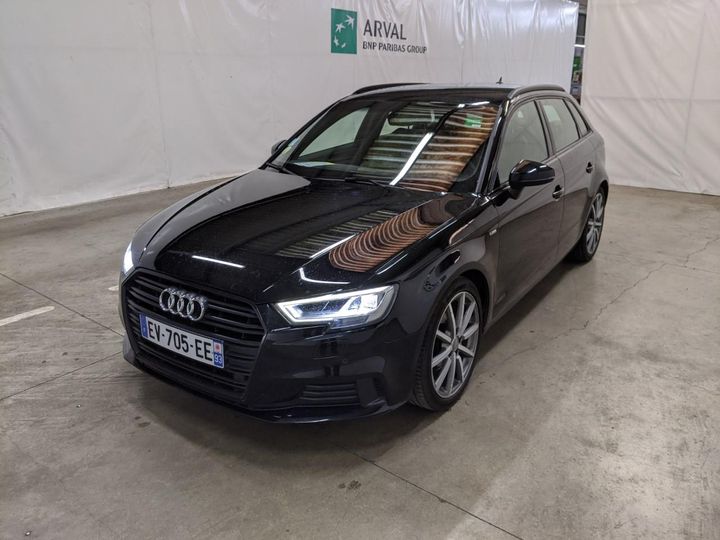 AUDI A3 SPORTBACK 2018 wauzzz8v6ja077935