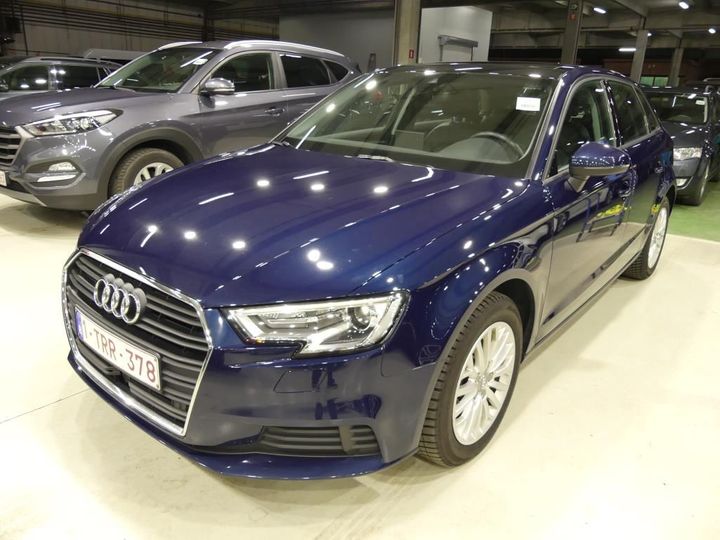 AUDI A3 SPORTBACK 2018 wauzzz8v6ja081144