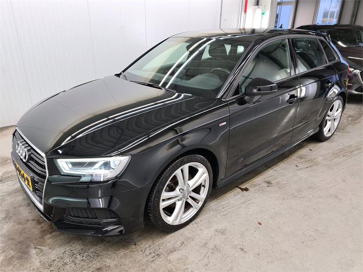 AUDI A3 2018 wauzzz8v6ja096453