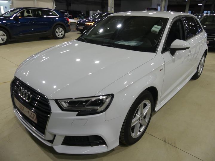 AUDI A3 SPORTBACK 2018 wauzzz8v6ja100453