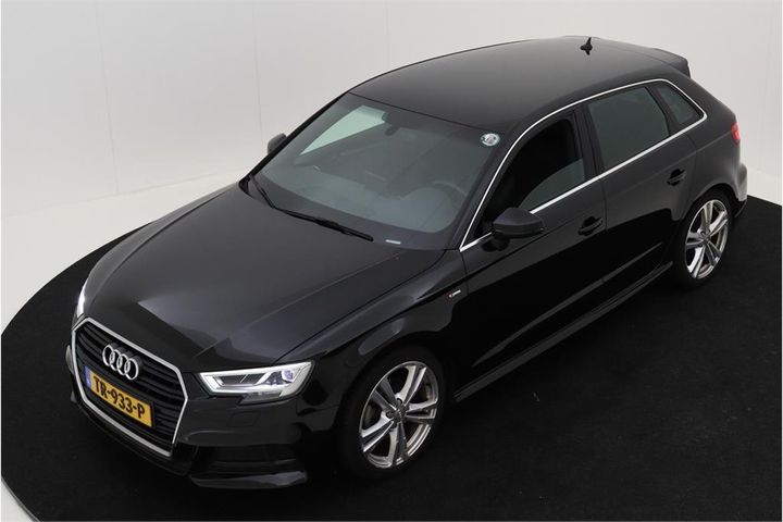 AUDI A3 SPORTBACK 2018 wauzzz8v6ja128365