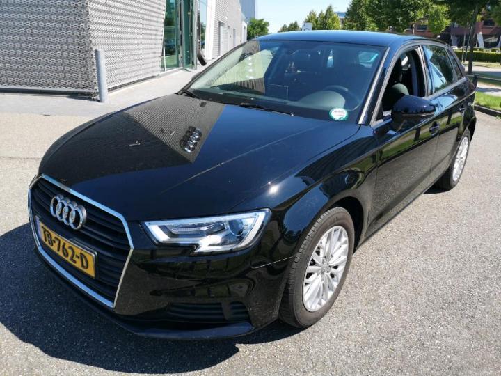 AUDI A3 SPORTBACK 2018 wauzzz8v6ja139835