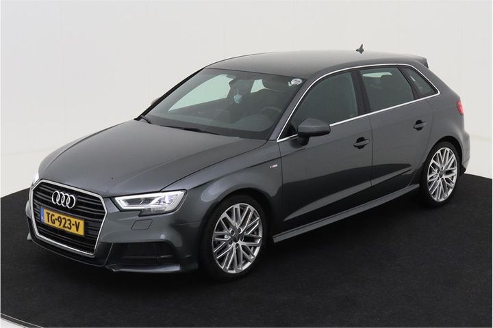 AUDI A3 SPORTBACK 2018 wauzzz8v6ja144839