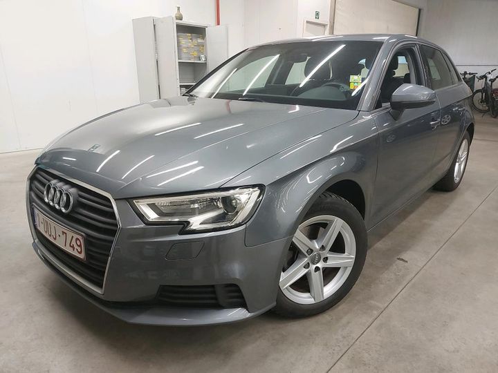 AUDI A3 2018 wauzzz8v6ja147188