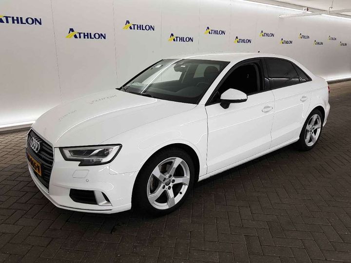 AUDI A3 LIMOUSINE 2019 wauzzz8v6k1014674