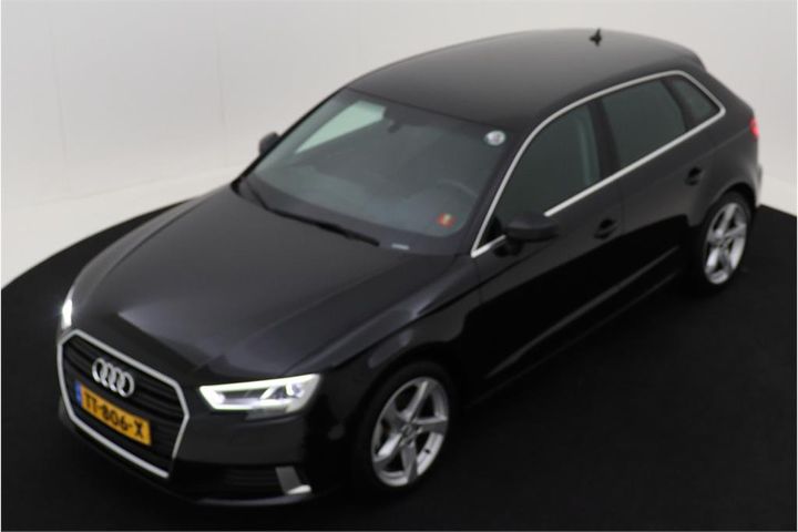 AUDI A3 2018 wauzzz8v6ka009152