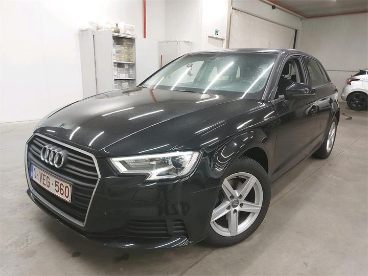 AUDI A3 SPORTBACK 2018 wauzzz8v6ka020345